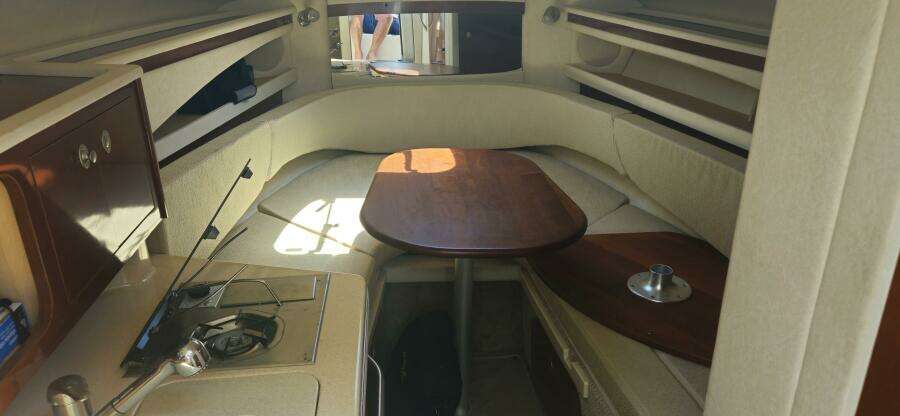 28ft Sea Ray Yacht For Sale