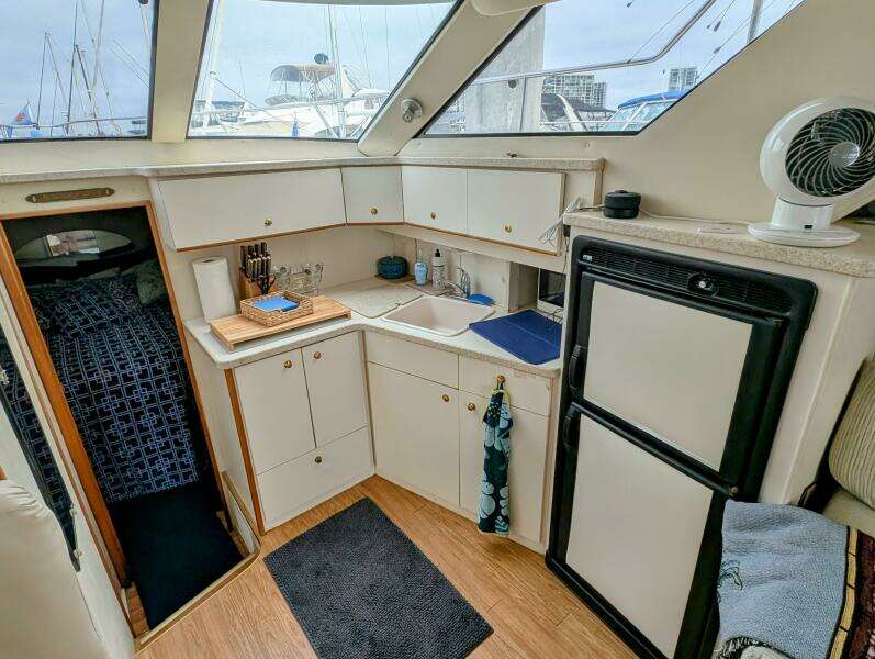 Cool Seas II 35ft Silverton Yacht For Sale