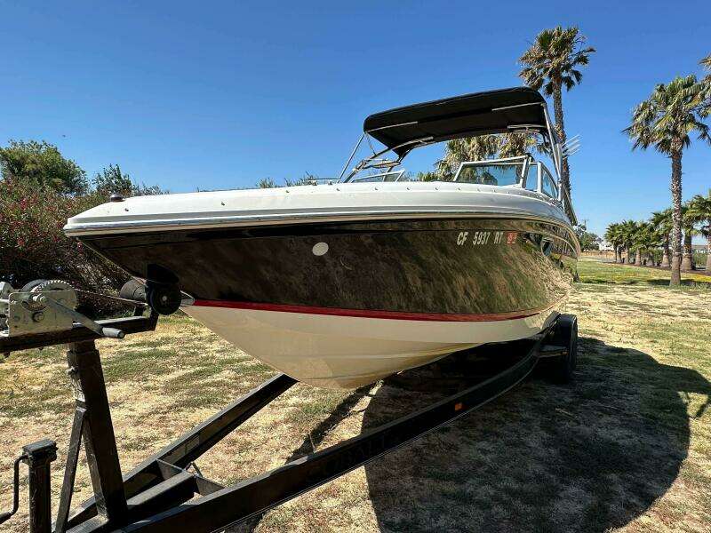 26ft Cobalt Yacht For Sale