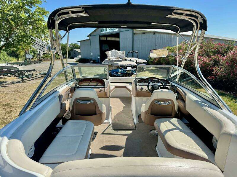 26ft Cobalt Yacht For Sale