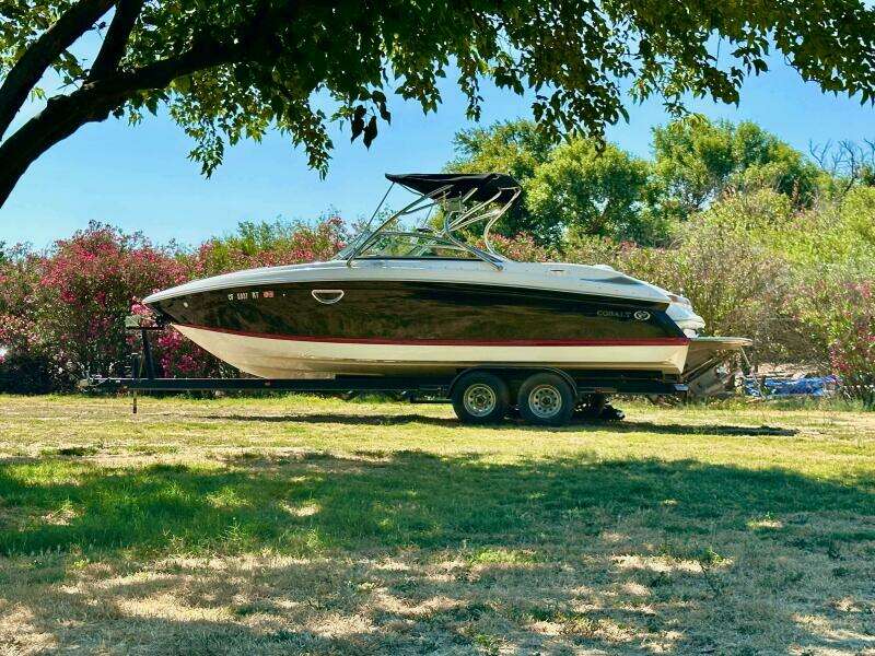 26ft Cobalt Yacht For Sale