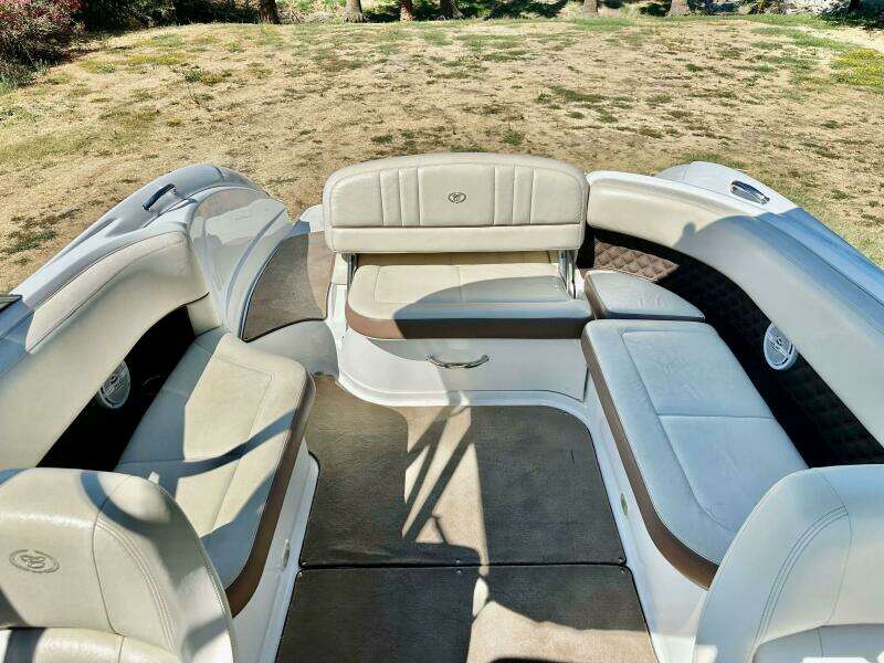 26ft Cobalt Yacht For Sale