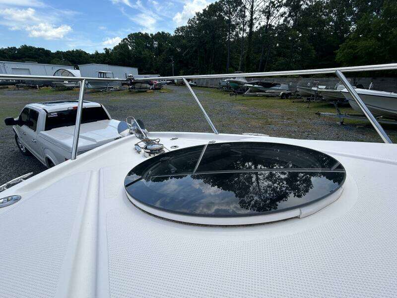 Tide Together 26ft Regal Yacht For Sale