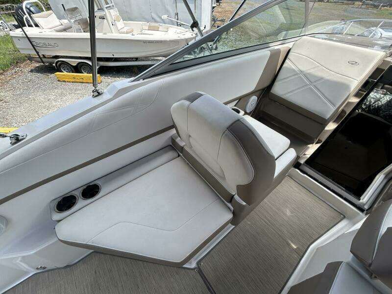 Tide Together 26ft Regal Yacht For Sale