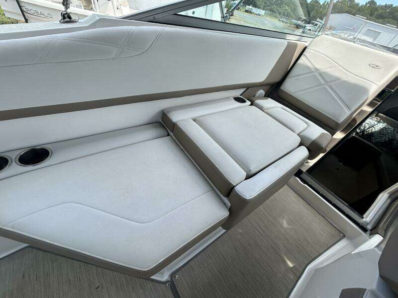 Tide Together 26ft Regal Yacht For Sale