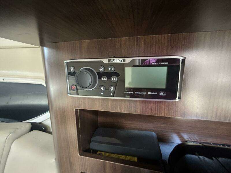 Tide Together 26ft Regal Yacht For Sale