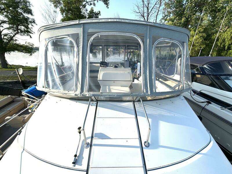 Mid Night Cruz 34ft Carver Yacht For Sale
