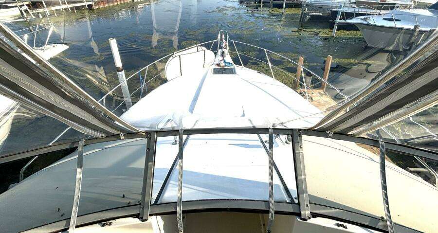 Mid Night Cruz 34ft Carver Yacht For Sale