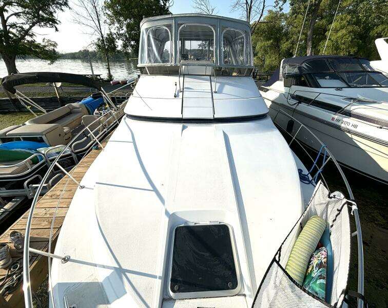 Mid Night Cruz 34ft Carver Yacht For Sale