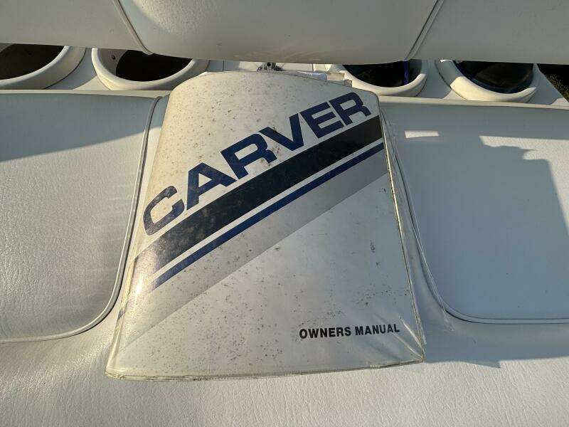 Mid Night Cruz 34ft Carver Yacht For Sale