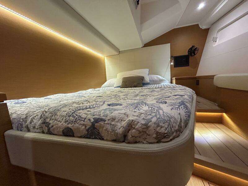True North 54ft Jeanneau Yacht For Sale