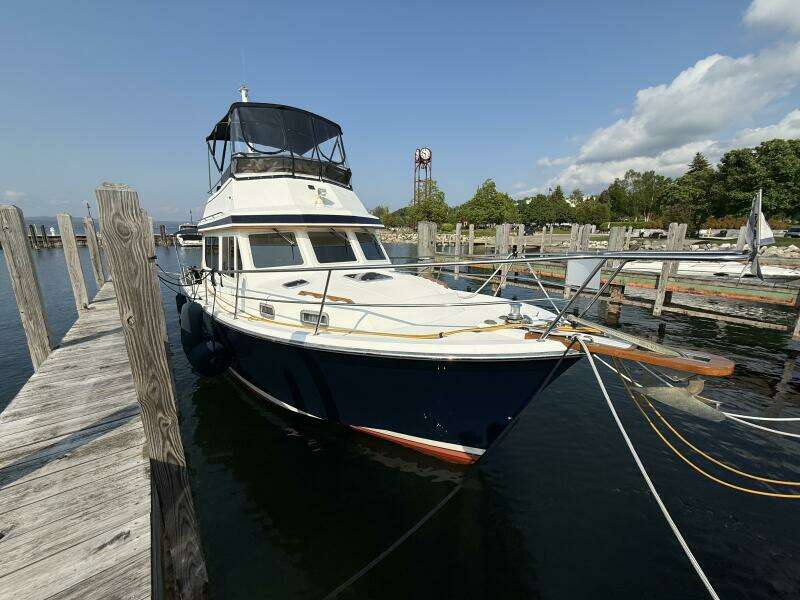 34ft Sabre Yacht For Sale