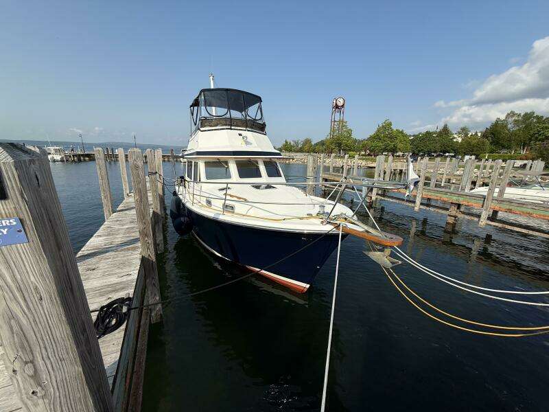 34ft Sabre Yacht For Sale