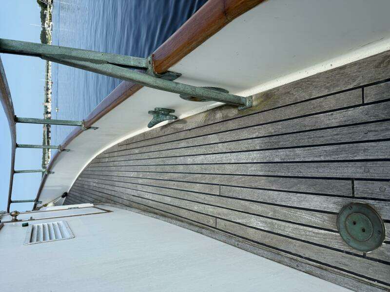 Light Dancing 36ft Grand Banks Yacht For Sale