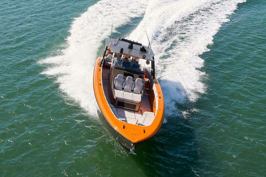 VA VA VROOM 42ft Midnight Express Yacht For Sale