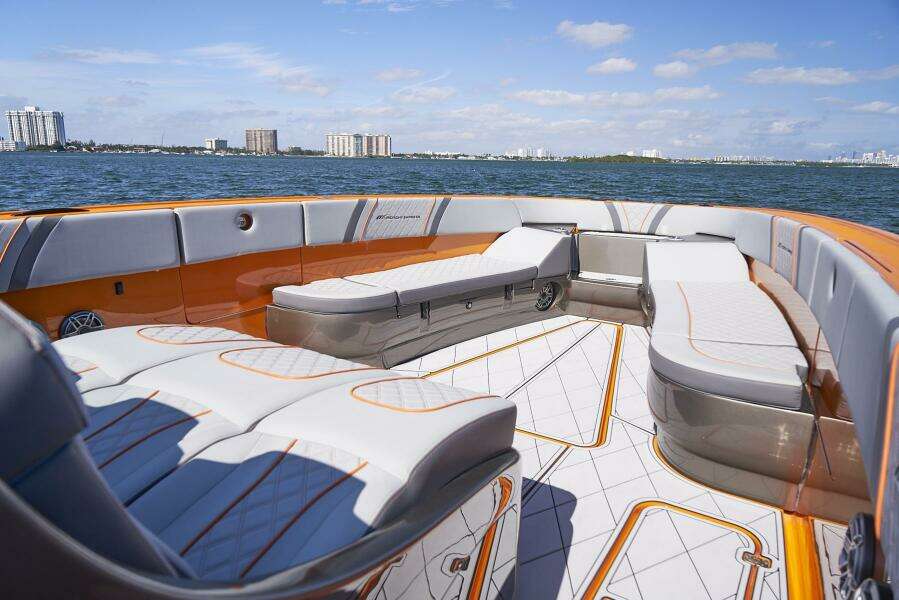 VA VA VROOM 42ft Midnight Express Yacht For Sale