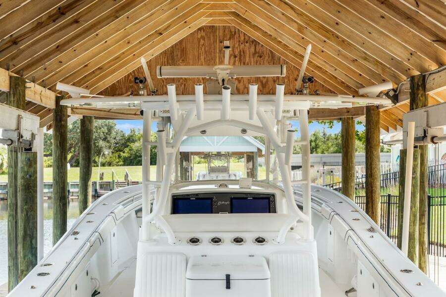 39ft Yellowfin Yacht For Sale