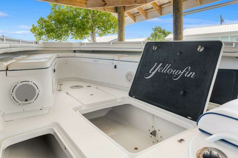 39ft Yellowfin Yacht For Sale