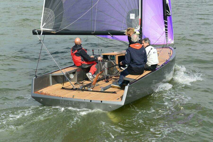 27ft Black Pepper Yacht For Sale