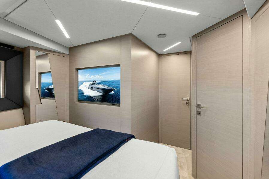 Barnext 69ft Pershing Yacht For Sale