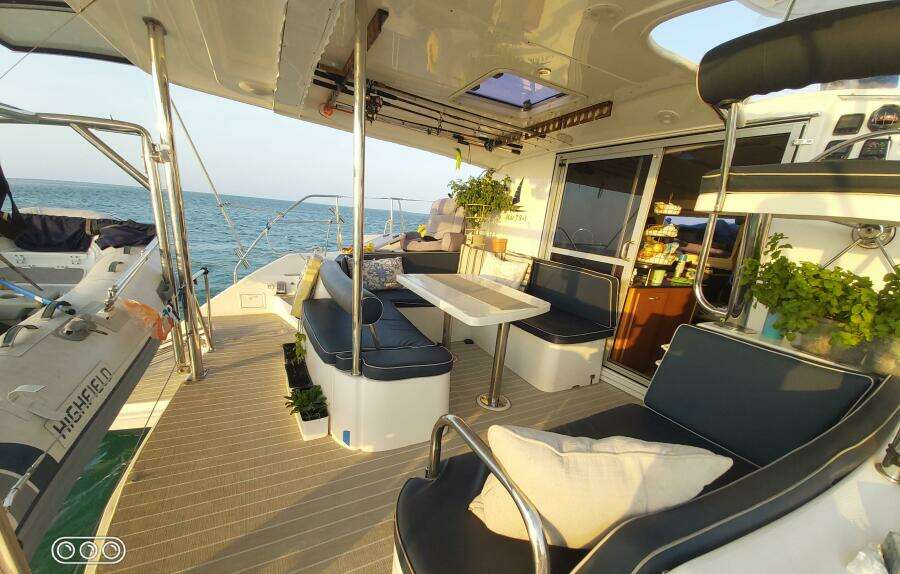 Mari Sol 39ft Leopard Yacht For Sale