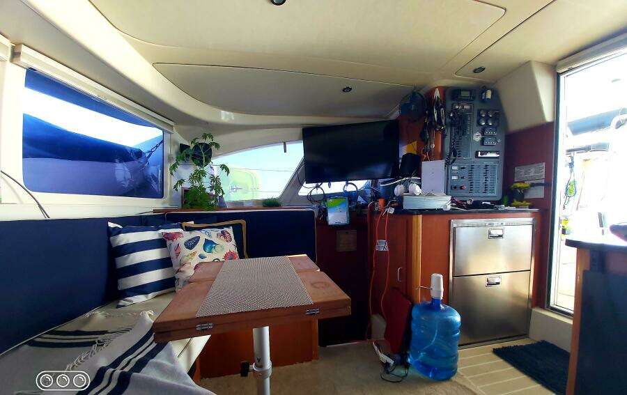 Mari Sol 39ft Leopard Yacht For Sale