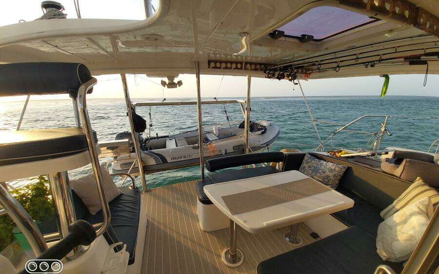 Mari Sol 39ft Leopard Yacht For Sale