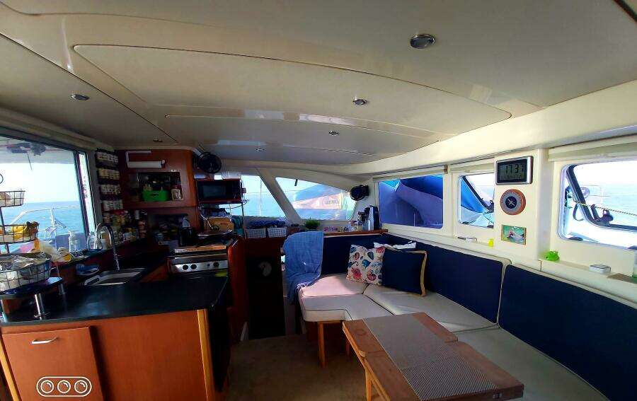 Mari Sol 39ft Leopard Yacht For Sale
