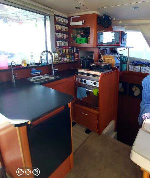 Mari Sol 39ft Leopard Yacht For Sale