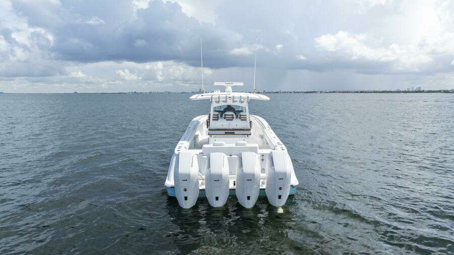 42ft HCB Yacht For Sale