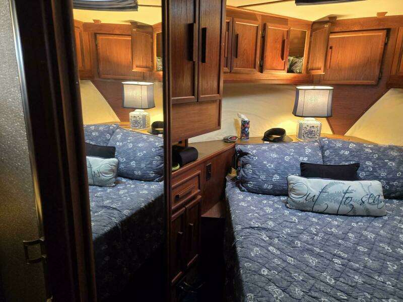 SUNSEEKER 40ft Jersey Yacht For Sale