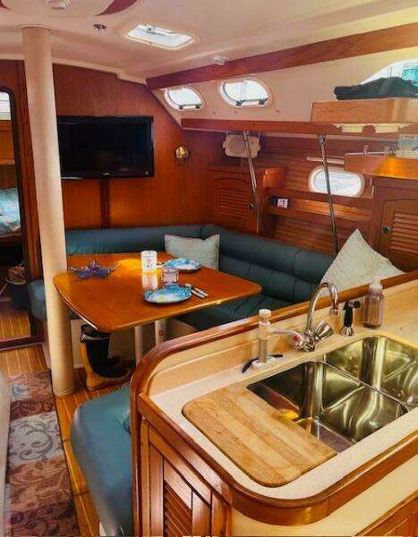 40ft Catalina Yacht For Sale