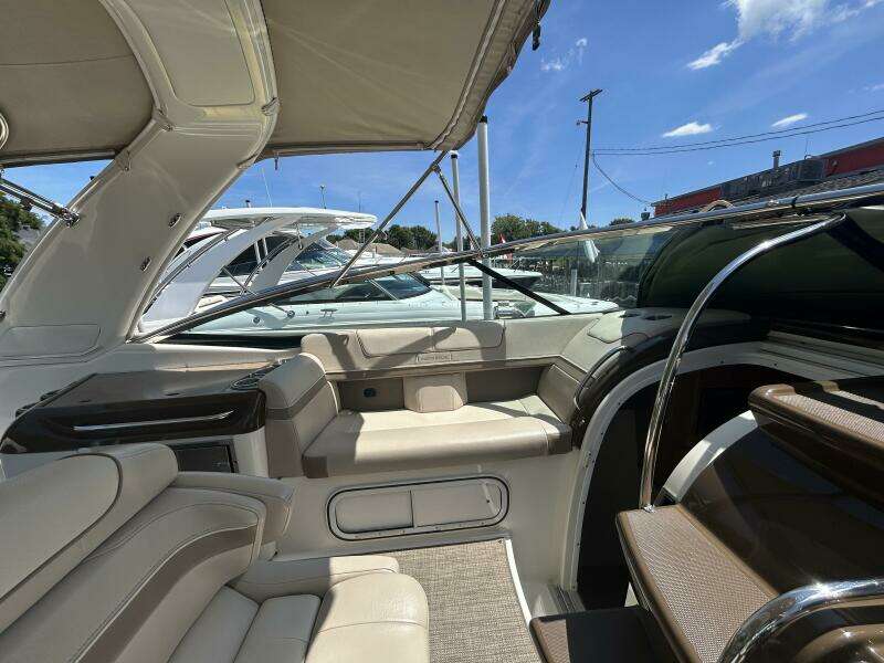 35ft Formula Yacht For Sale