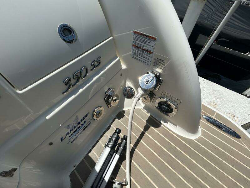 35ft Formula Yacht For Sale