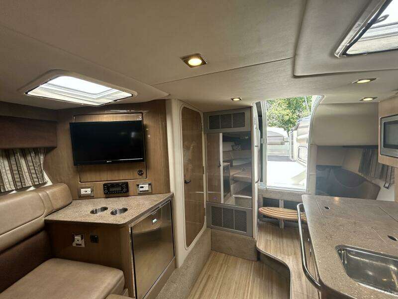 35ft Formula Yacht For Sale
