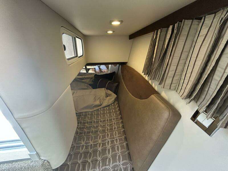 35ft Formula Yacht For Sale