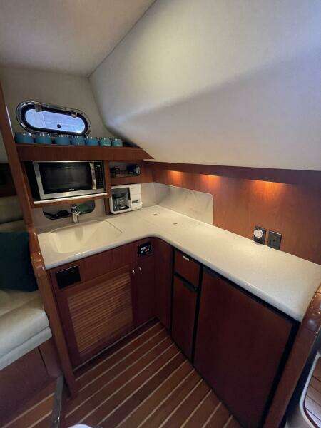 38ft Pursuit Yacht For Sale
