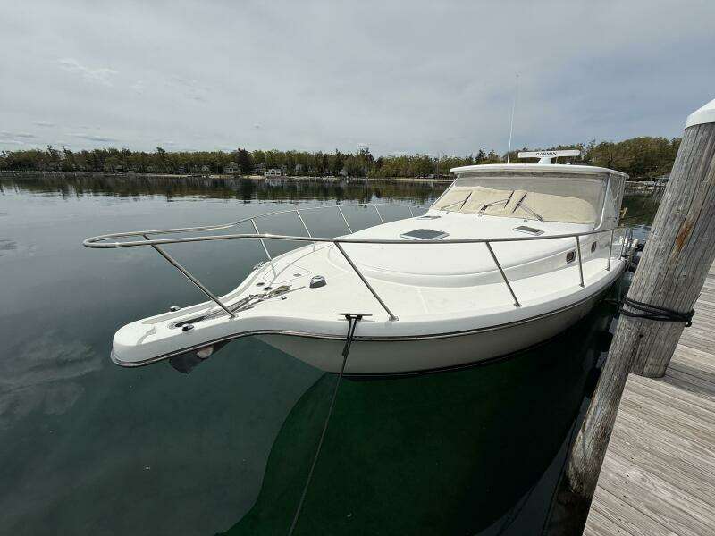 38ft Pursuit Yacht For Sale