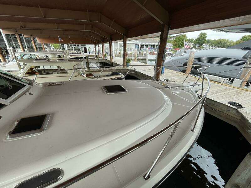 38ft Pursuit Yacht For Sale