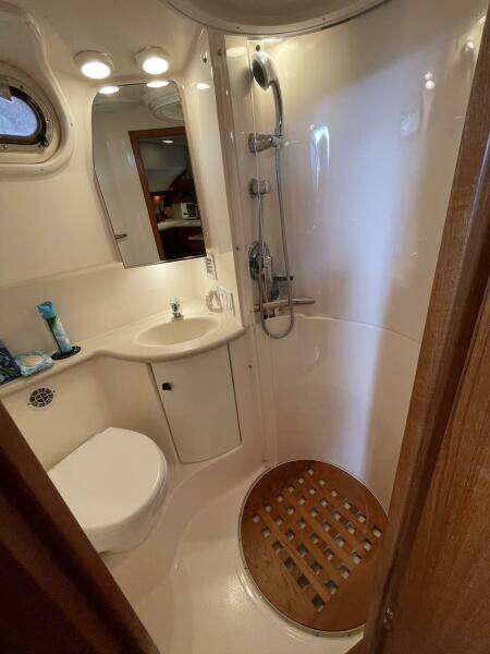 38ft Pursuit Yacht For Sale