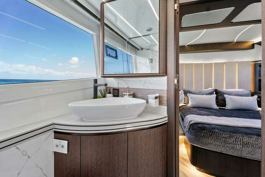 Forward VIP Ensuite