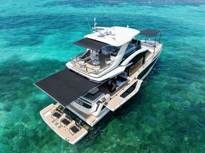 Starboard Aerial with Balcony and Beach Club
