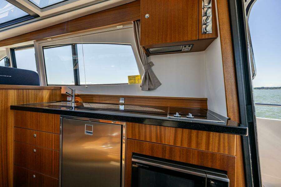 44ft Nimbus Yacht For Sale