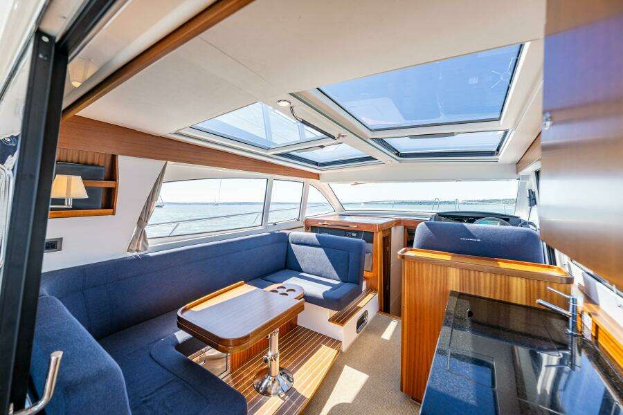 44ft Nimbus Yacht For Sale