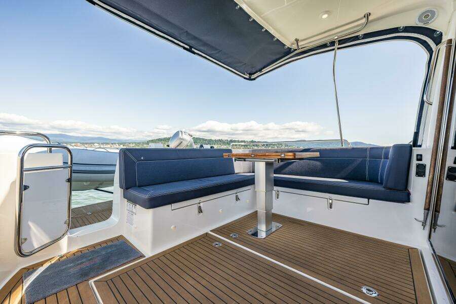 44ft Nimbus Yacht For Sale
