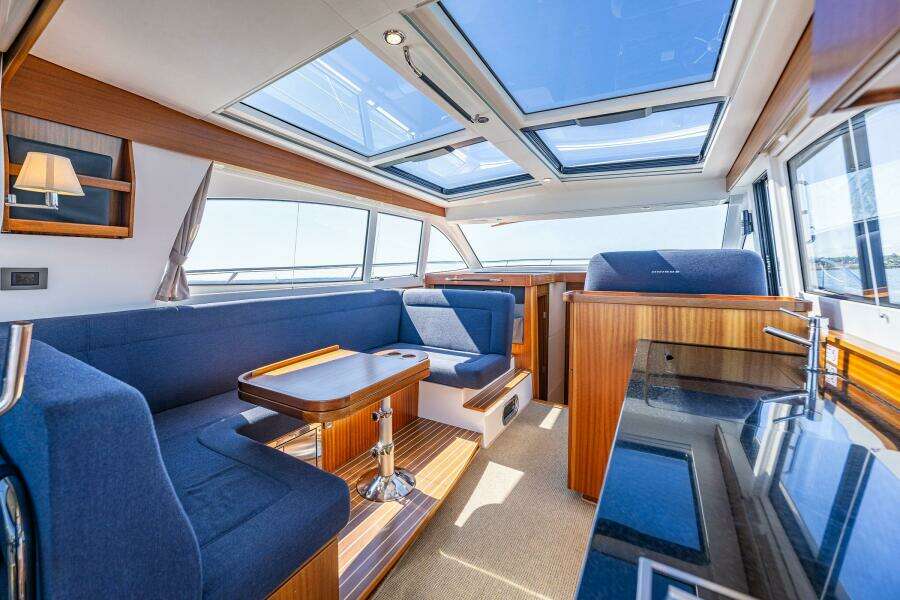 44ft Nimbus Yacht For Sale