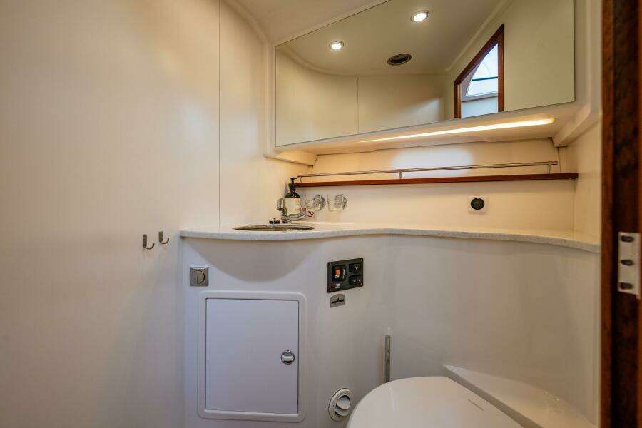 44ft Nimbus Yacht For Sale