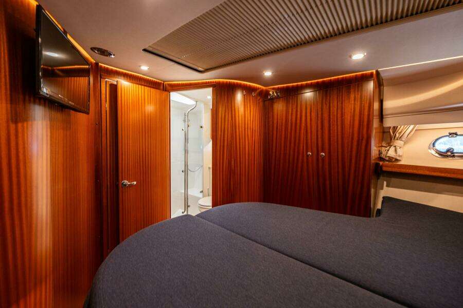 44ft Nimbus Yacht For Sale