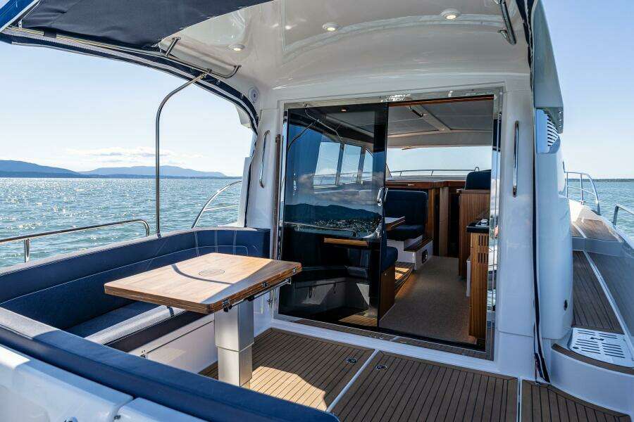 44ft Nimbus Yacht For Sale
