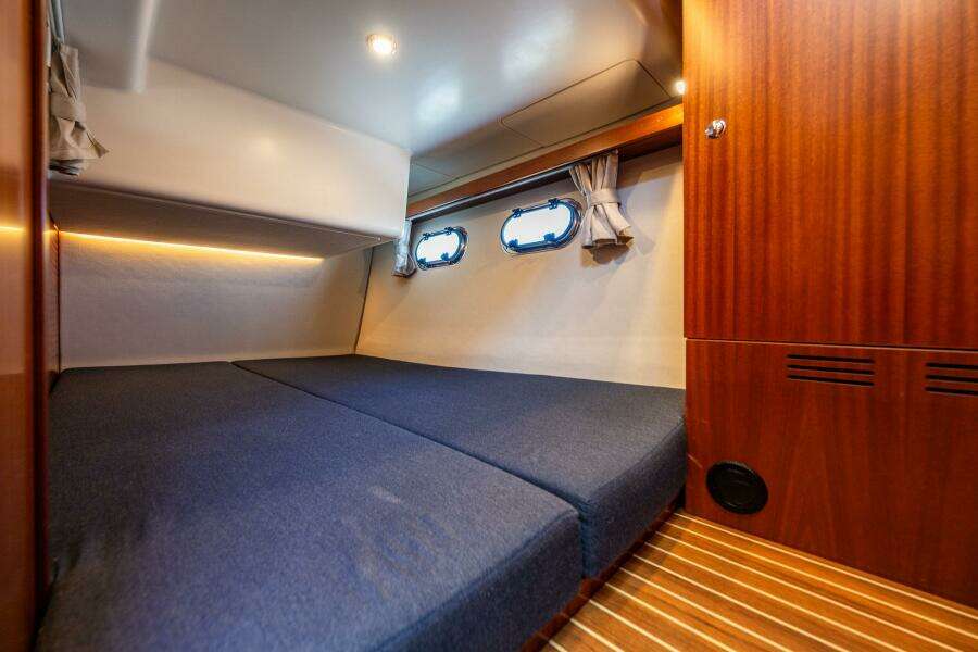 44ft Nimbus Yacht For Sale